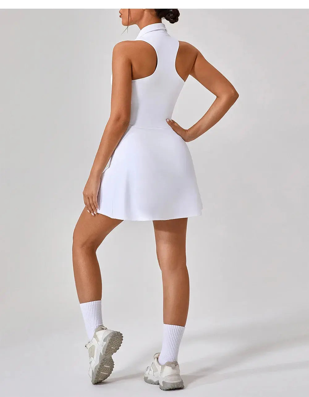Golf Dress with Zip and Pocket Mirèlle